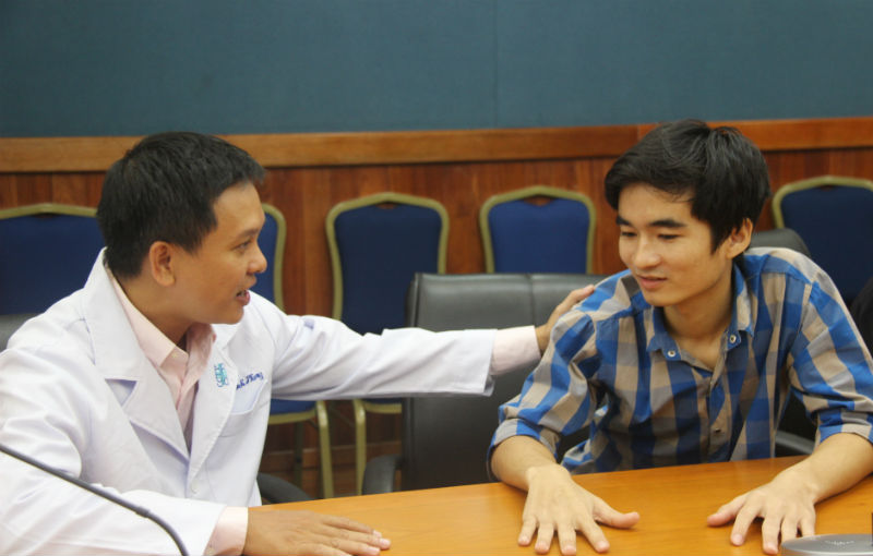 Giấc mơ dang dở của chàng trai mang bệnh máu chảy ra như nước bắn