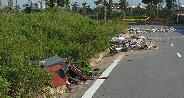 Đang đi làm, một phụ nữ bất ngờ bị cưỡng bức giữa đường