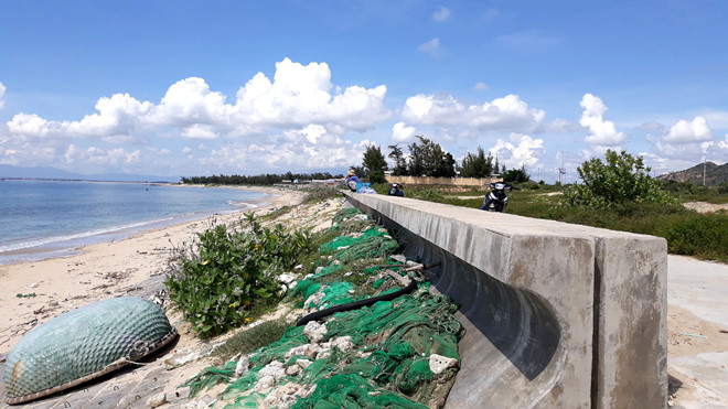 Bắt 7 nghi phạm trong nhóm hiếp dâm tập thể bé gái 14 tuổi