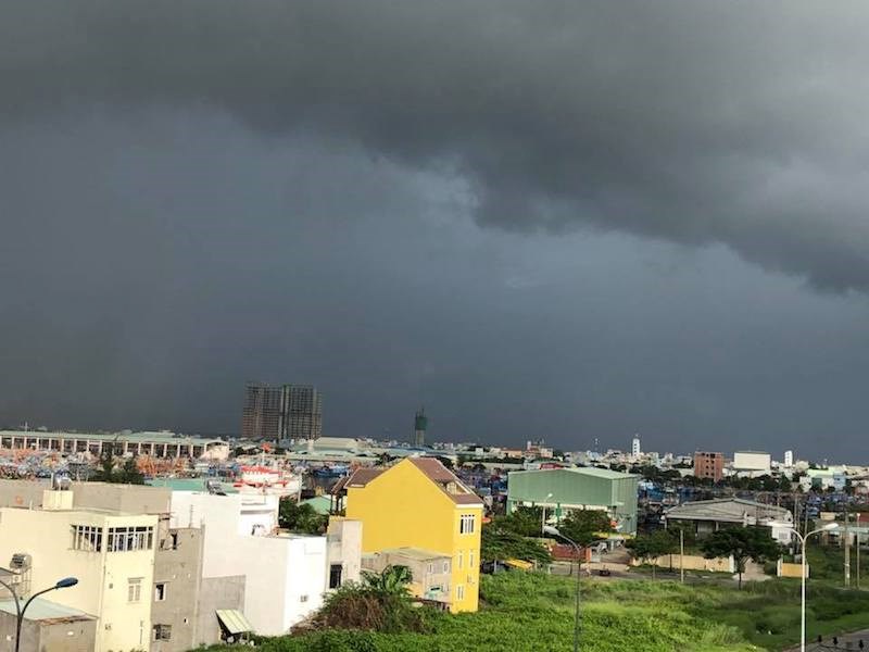 Cảnh báo mưa lớn ở Đà Nẵng, đề phòng lũ quét