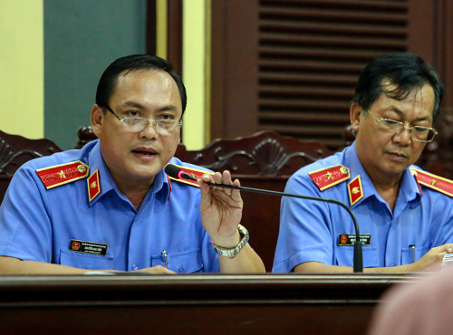 VKS đề nghị triệu tập Thứ trưởng Bộ Y tế Trương Quốc Cường