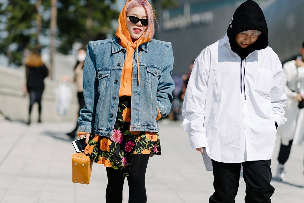 Những xu hướng street style nổi bật nhất tại tuần lễ thời trang Seoul