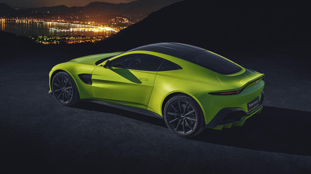 Aston Martin phá vỡ mọi chuẩn mực với Vantage 2018