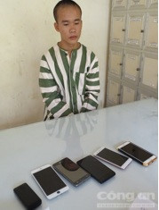 Bắt băng ‘tuổi teen’ gây ra 20 vụ cướp táo tợn