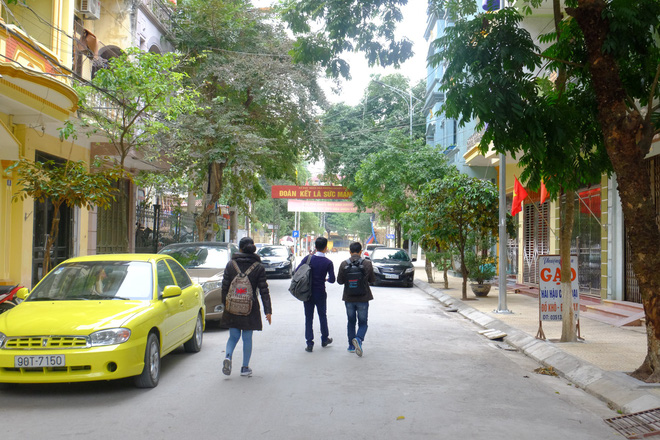 Chồng của người giúp việc tung hứng, đánh đập bé gái hơn 1 tháng tuổi cho biết ở nhà vợ rất nóng tính