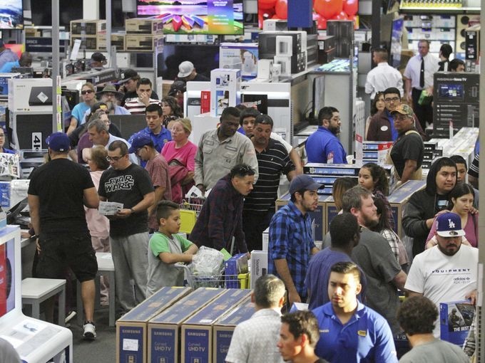 Lễ hội mua sắm lớn nhất nước Mỹ bắt đầu