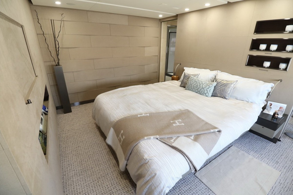 Bên trong Boeing 787 Dreamliner trị giá 300 triệu USD