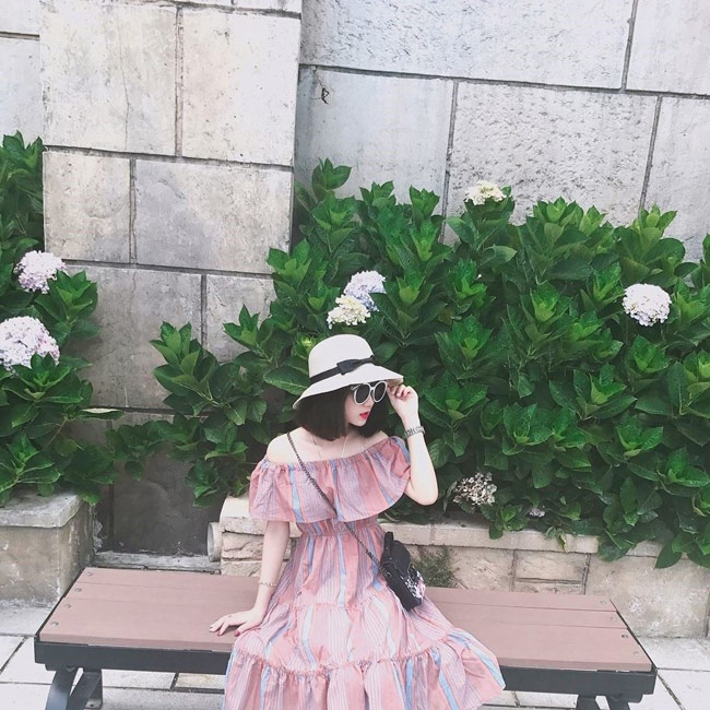 Chỉ mặc sơ mi trắng, nữ sinh Nghệ An cũng nổi tiếng vì quá xinh