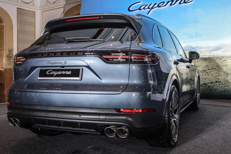 Loạt xe ôtô mới vừa ra mắt tại Việt Nam năm 2017