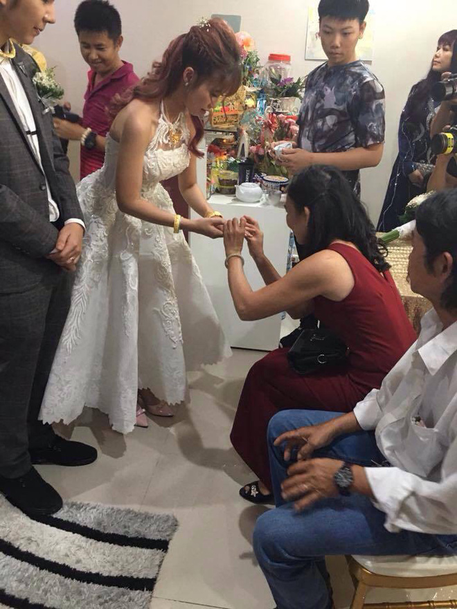 Nhìn lại hành trình 4 năm yêu nhau và cái kết đầy viên mãn của Khởi My và Kelvin Khánh Nhìn lại hành trình 4 năm yêu nhau và cái kết đầy viên mãn của Khởi My và Kelvin Khánh