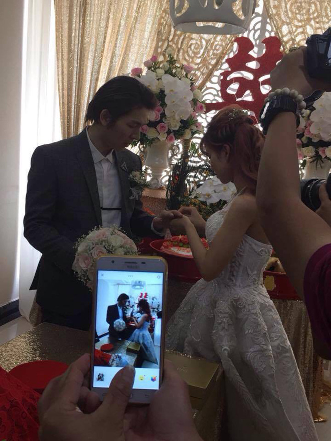 Nhìn lại hành trình 4 năm yêu nhau và cái kết đầy viên mãn của Khởi My và Kelvin Khánh Nhìn lại hành trình 4 năm yêu nhau và cái kết đầy viên mãn của Khởi My và Kelvin Khánh