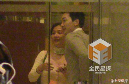 Cái kết nào cho Lưu Diệc Phi và Song Seung Hun sau hơn 2 năm hẹn hò với nhiều tin đồn chia tay? Cái kết nào cho Lưu Diệc Phi và Song Seung Hun sau hơn 2 năm hẹn hò với nhiều tin đồn chia tay?