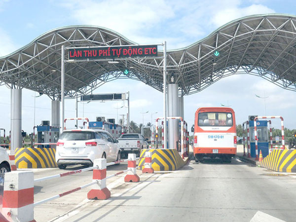 Trạm thu phí không dừng: Có tăng thời gian thu phí BOT?