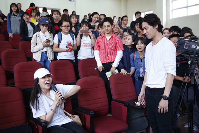 Vợ cũ Lâm Vinh Hải ôm mặt khi Hiền Sến bất ngờ tỏ tình giữa đám đông