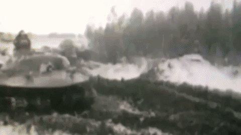 [Infographic] Loại xe tăng Liên Xô cực dị, có thể đương đầu với cả vũ khí hạt nhân