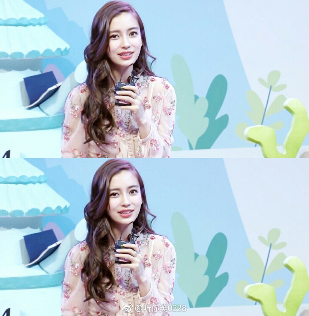 Nhan sắc ngày càng hoàn mỹ của Angela Baby sau khi bọc răng sứ, nhuộm tóc mới