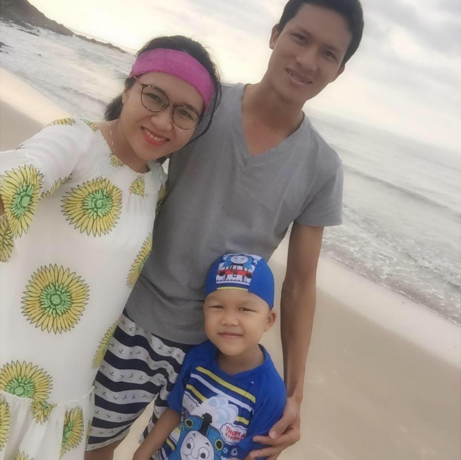 Nể anh chồng khéo ngày nấu cơm ở cữ đủ trăm món, đêm thay bỉm trông con cho vợ ngủ ngon