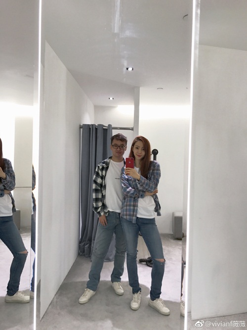 Bỏ 350 tỷ đồng mua quà tặng, trai xấu nhanh chóng tán đổ hot girl