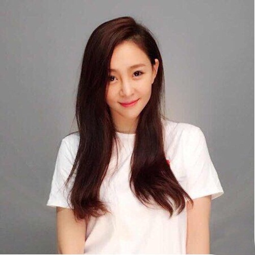 Bỏ 350 tỷ đồng mua quà tặng, trai xấu nhanh chóng tán đổ hot girl