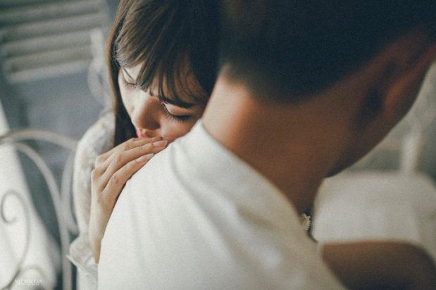 Bị phát hiện ngoại tình, chồng còn đưa ra đề nghị khác người khiến vợ chết đứng