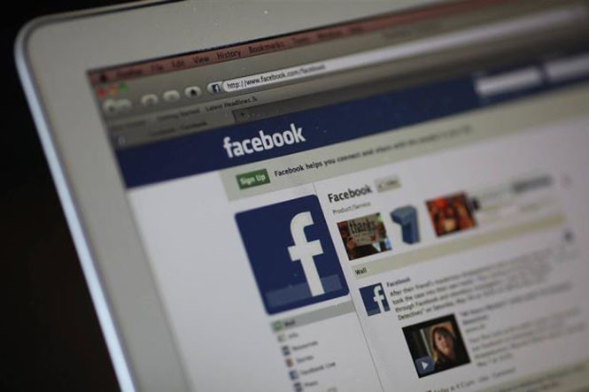 Facebook thử nghiệm News Feed hai cột