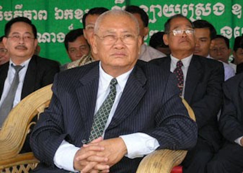 Cựu phó thủ tướng Campuchia chạy ra nước ngoài
