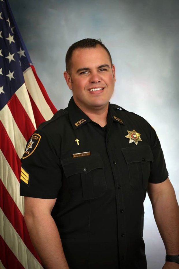 Phạm nhân cương cứng suốt 91 giờ liền khởi kiện cai ngục vì tội chế giễu