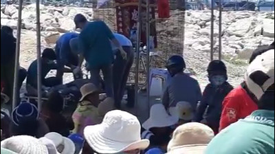 Thi thể thanh niên 17 tuổi bị cột chân vào khối bê tông dưới cảng biển