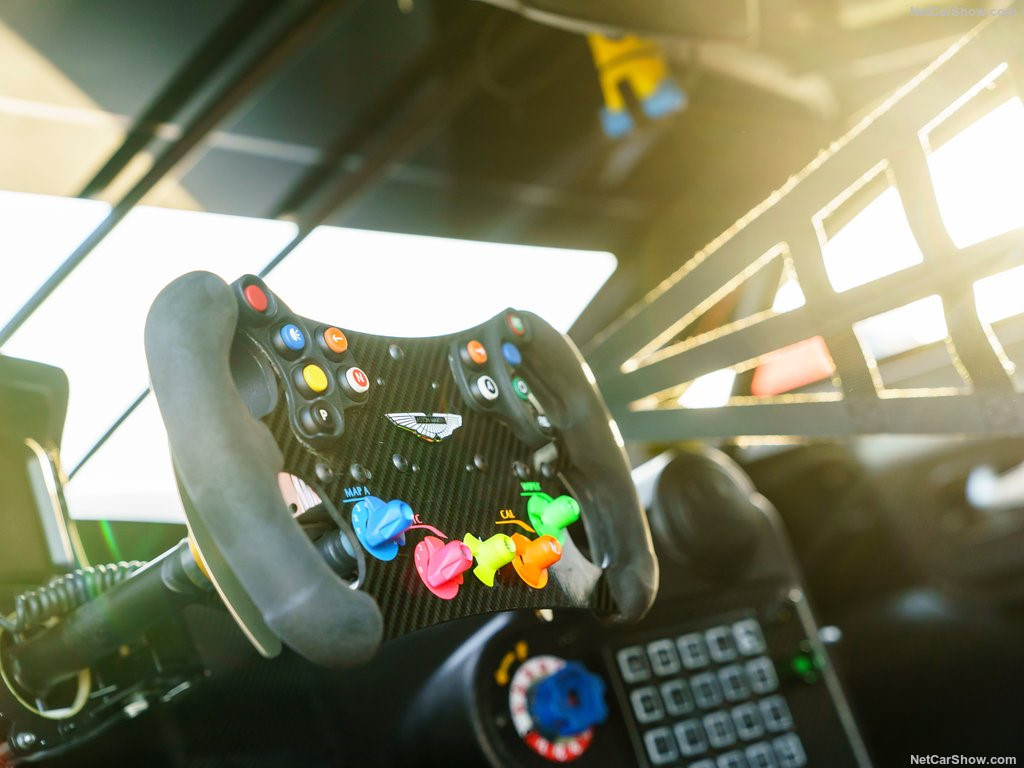 Aston Martin Vantage GTE: Sinh ra chỉ để đua