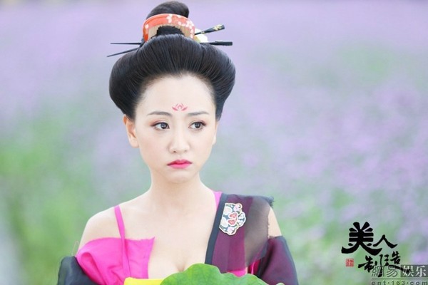Bí mật 30 năm giấu kín: Mai Siêu Phong Dương Dung từng bị lạm dụng tình dục năm 4 tuổi Bí mật 30 năm giấu kín: Mai Siêu Phong Dương Dung từng bị lạm dụng tình dục năm 4 tuổi