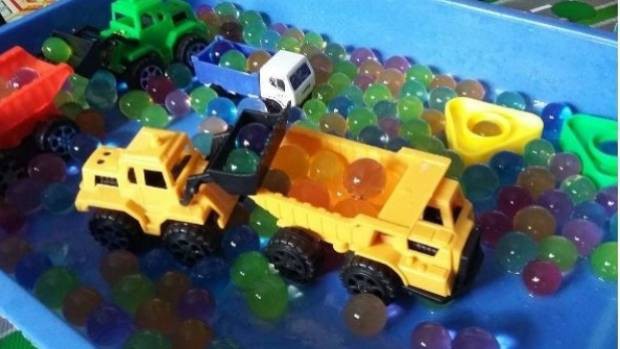 Hạt nở: Món đồ chơi hấp dẫn, rẻ tiền nhưng ẩn chứa nhiều mối nguy hại