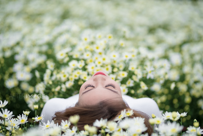 2 năm trước, diễn viên này cắt đầu trọc, xăm mình nhưng giờ lại nữ tính đến bất ngờ!