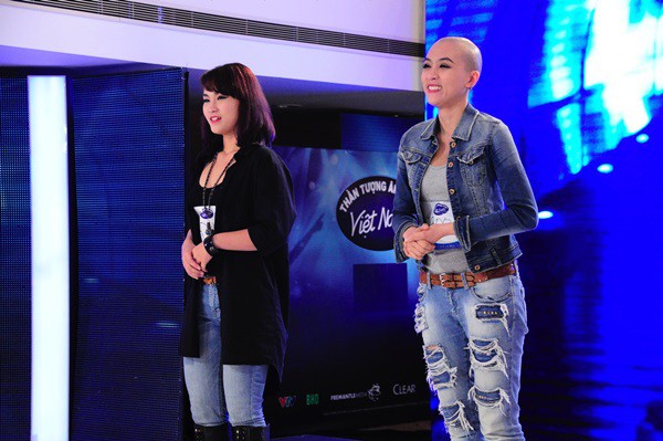 2 năm trước, diễn viên này cắt đầu trọc, xăm mình nhưng giờ lại nữ tính đến bất ngờ!