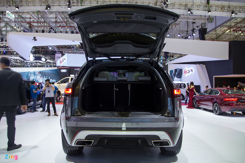 Range Rover Velar - SUV hạng sang Anh quốc giá 4,9 tỷ đồng