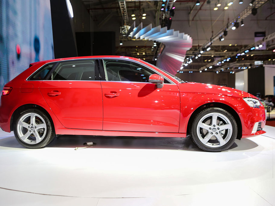 Audi A3 Sportback 2017 giá 1,55 tỷ tại Việt Nam