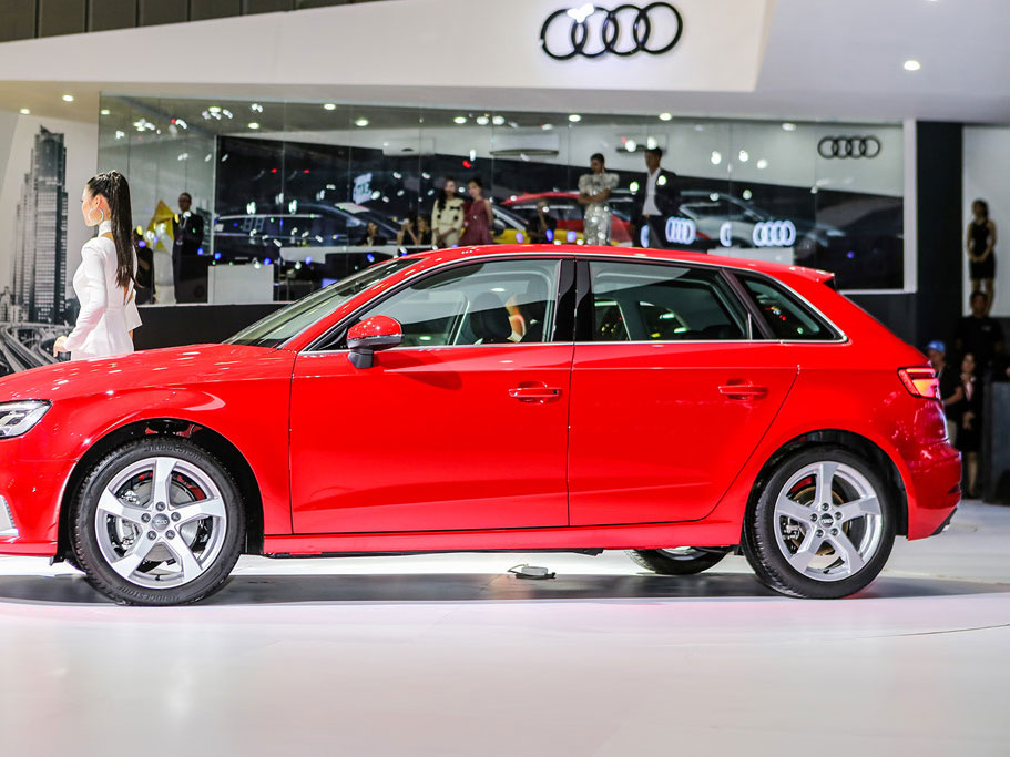 Audi A3 Sportback 2017 giá 1,55 tỷ tại Việt Nam