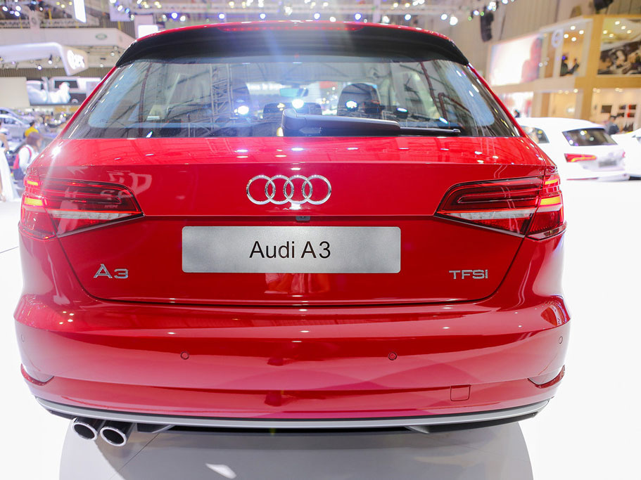 Audi A3 Sportback 2017 giá 1,55 tỷ tại Việt Nam