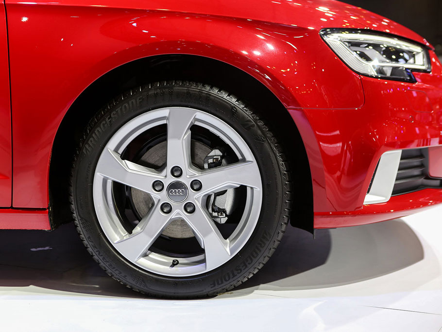 Audi A3 Sportback 2017 giá 1,55 tỷ tại Việt Nam