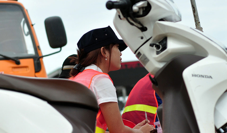 Hàng chục cảnh sát giữ trật tự tại trạm BOT tuyến tránh Biên Hòa