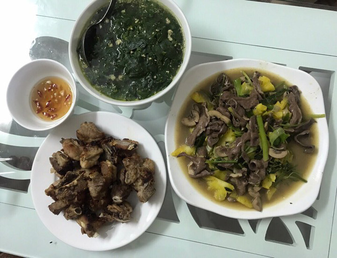 Một chảo rán hai số phận cá này chính là minh chứng cho luật bù trừ: vợ vụng bao nhiêu, chồng khéo bấy nhiêu