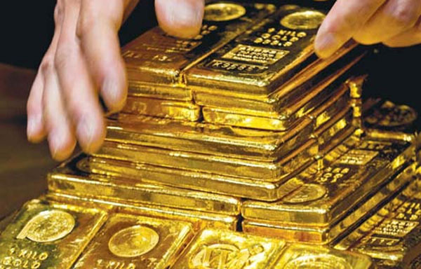 Giá vàng hôm nay 26/10: Hé lộ điều đáng sợ, vàng xuyên đáy Giá vàng hôm nay 26/10: Hé lộ điều đáng sợ, vàng xuyên đáy