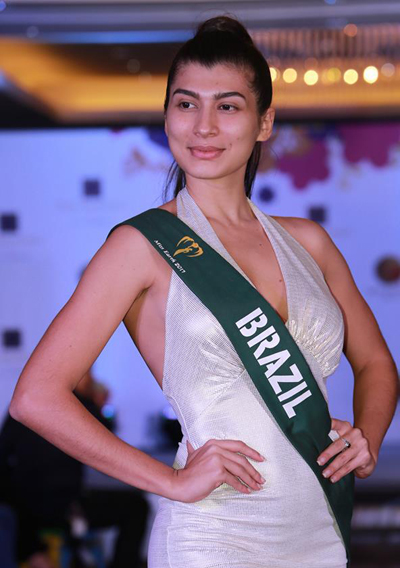 Mặt mộc của Hà Thu và dàn thí sinh Hoa hậu Trái đất