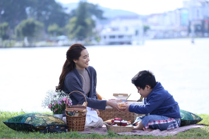 ‘Lôi Báo’ của Victor Vũ: Không chỉ là đổi đầu hay người hùng hành động