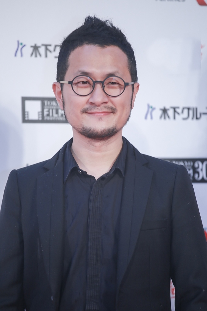 Triệu Vy và bom sex Hàn gây ấn tượng trên thảm đỏ Tokyo