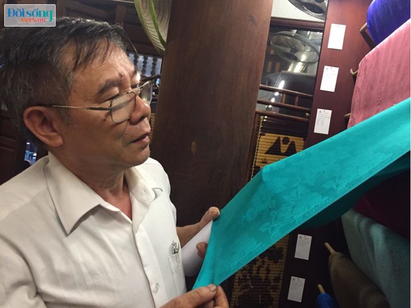 Chủ tịch làng nghề lụa Vạn Phúc: Khăn lụa Khaisilk hoán đổi nhãn mác là việc làm phi đạo đức