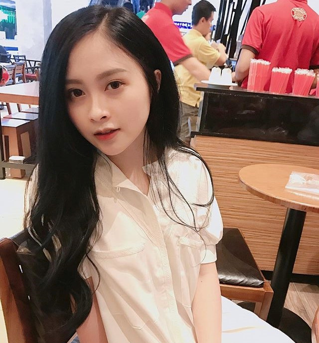 Nữ sinh trường kỹ thuật được ví như hot girl trong lớp toàn nam