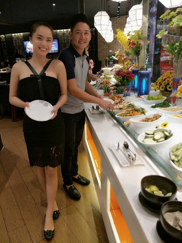 Loạt ảnh minh chứng mối quan hệ tốt đẹp giữa ca sĩ Hải Băng và mẹ chồng Loạt ảnh minh chứng mối quan hệ tốt đẹp giữa ca sĩ Hải Băng và mẹ chồng