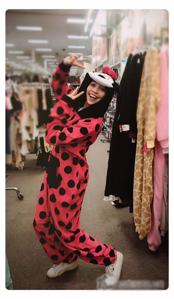 Con gái Hiền Thục kể xấu mẹ: Mẹ rất vụng về không biết nấu cơm hay giặt giũ