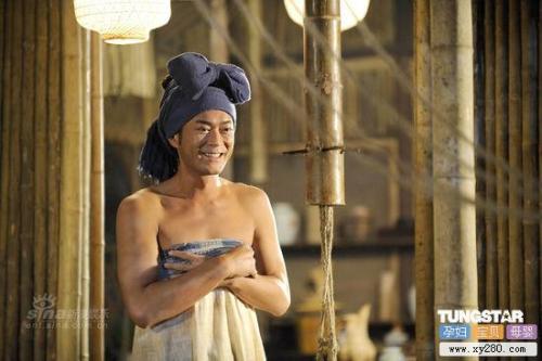 Những sao mắc bệnh sạch sẽ khiến người xung quanh phát điên