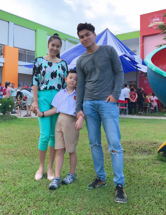 Chồng mới cưới đứng hình khi fan khẳng định Quý Bình mới là ông xã Lê Phương